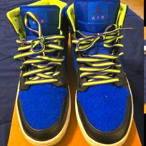Nike Air Jordan 1 Retro Mid Wool Bel-Air Mens Size 10